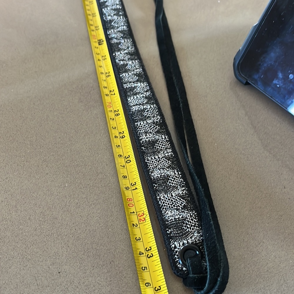 ❌sold at live❌Black and silver metallic tie belt from Elite - Picture 9 of 12